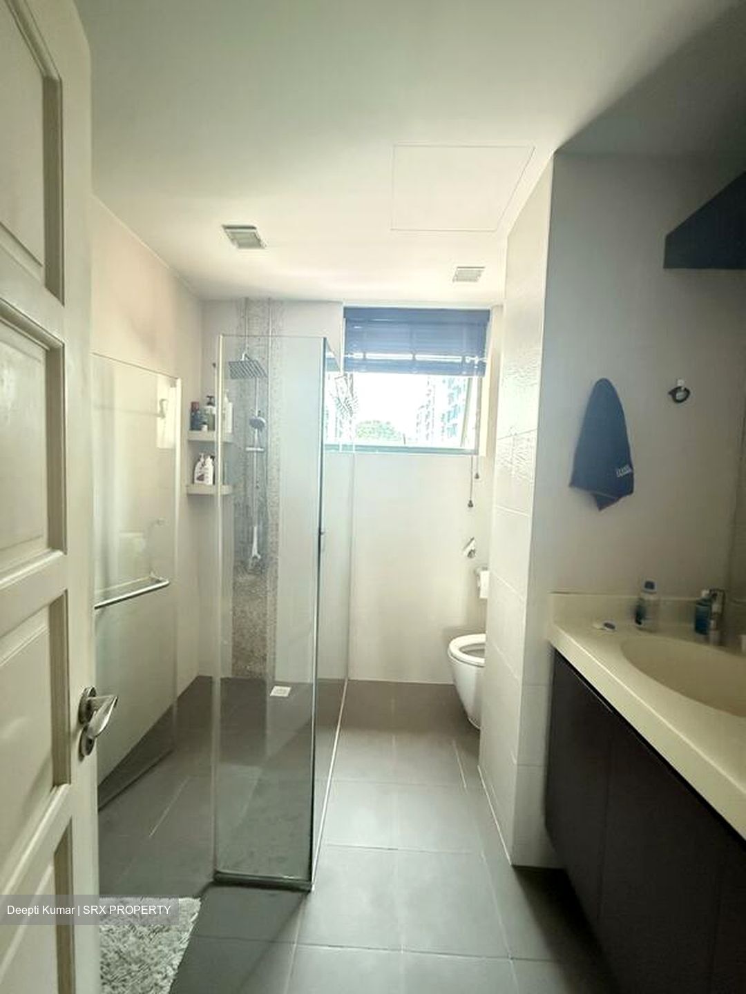 Pebble Bay (D15), Condominium #509963041